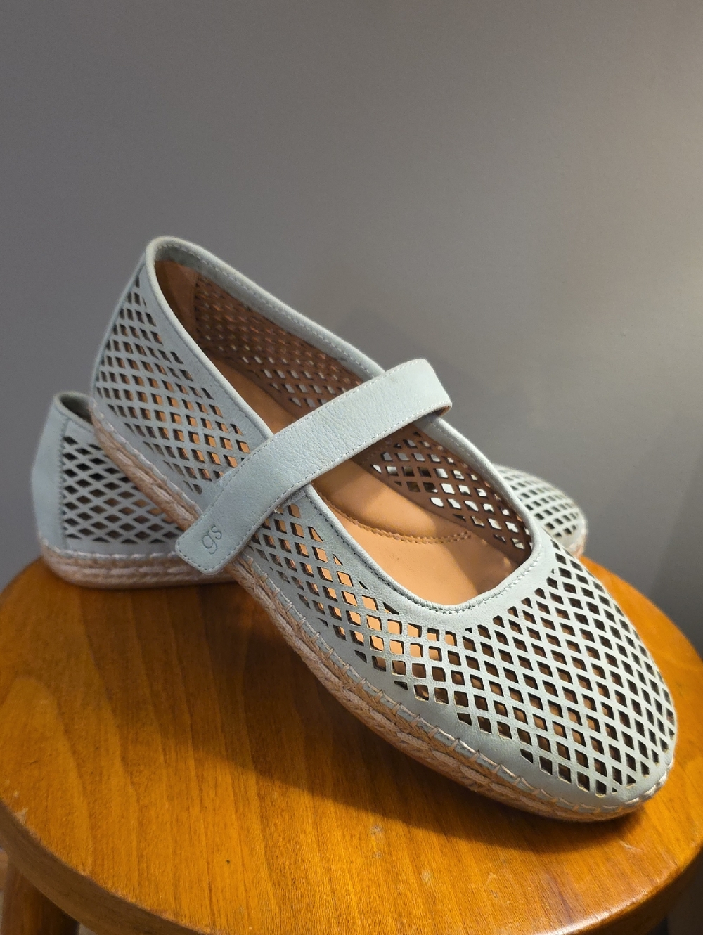 Gentle Souls Sage Green Perforated Mary Jane Espadrilles NWT 9